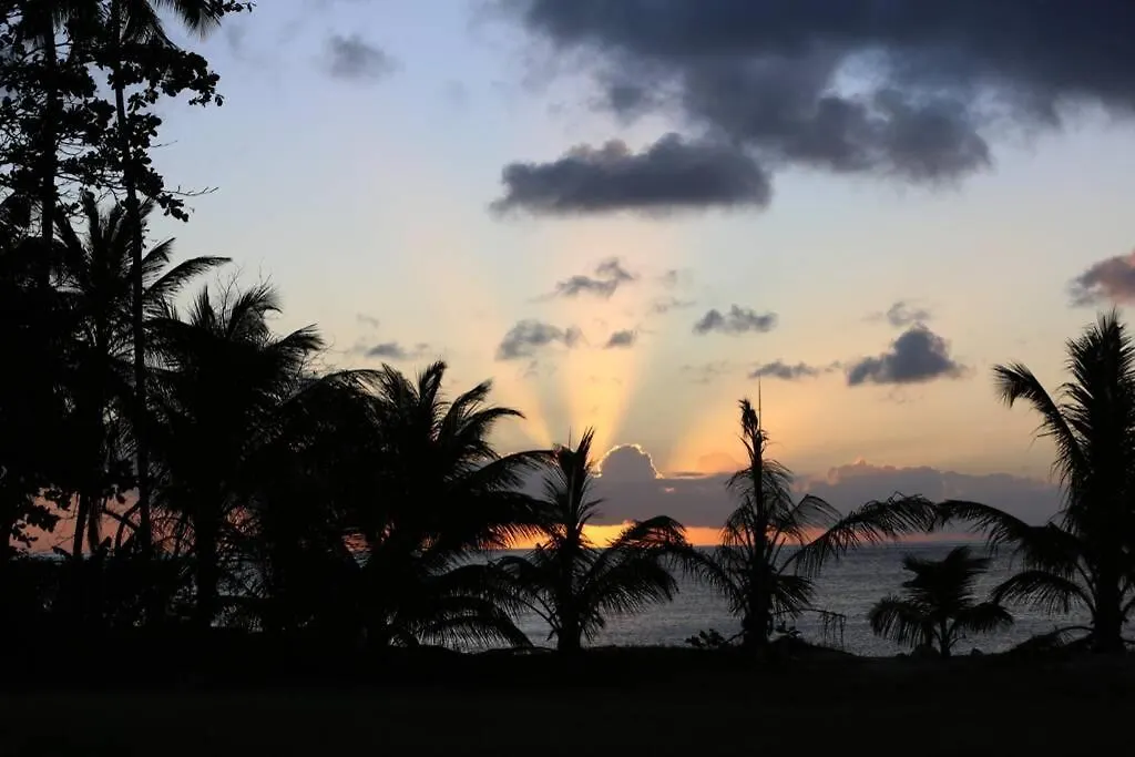 Sea Glass Villa - Spacious 1 Bed, 2 Bath on West Coast Saint James